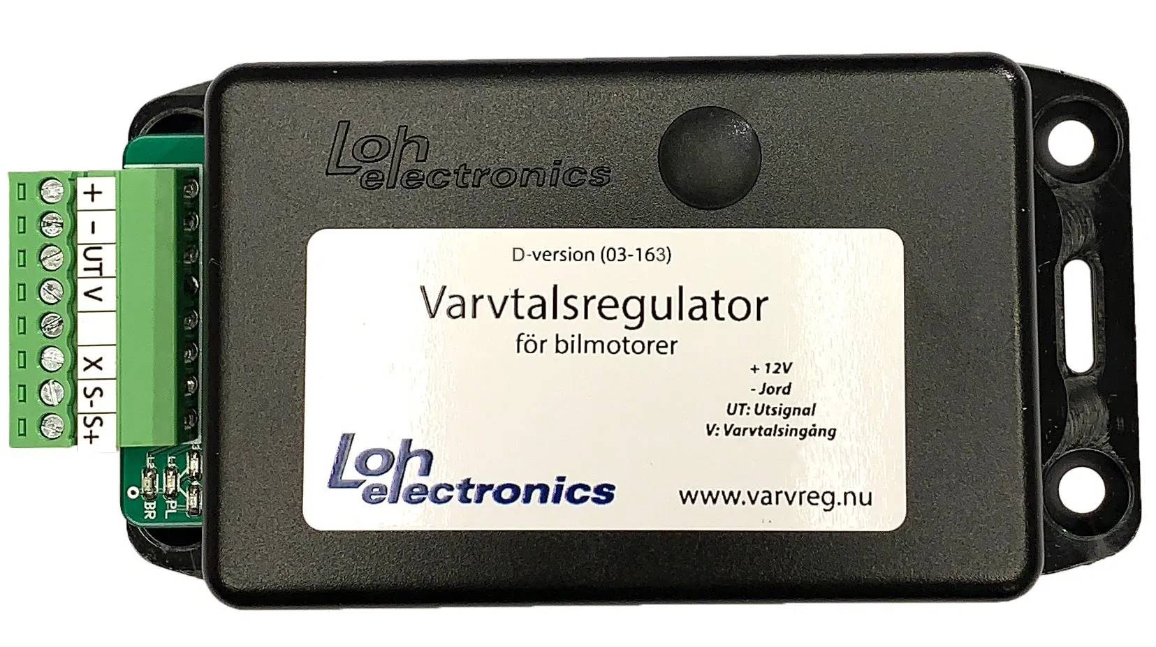 En glad kund provar sin räkna och blir sugen på att unna sig en egen.